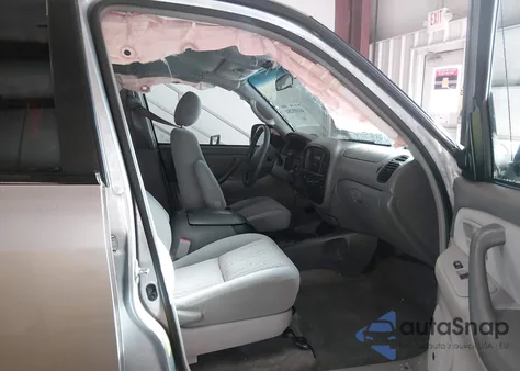 2005 Toyota Tundra Sr5 V8 from USA, damaged, VIN 5TBDT44125S486889